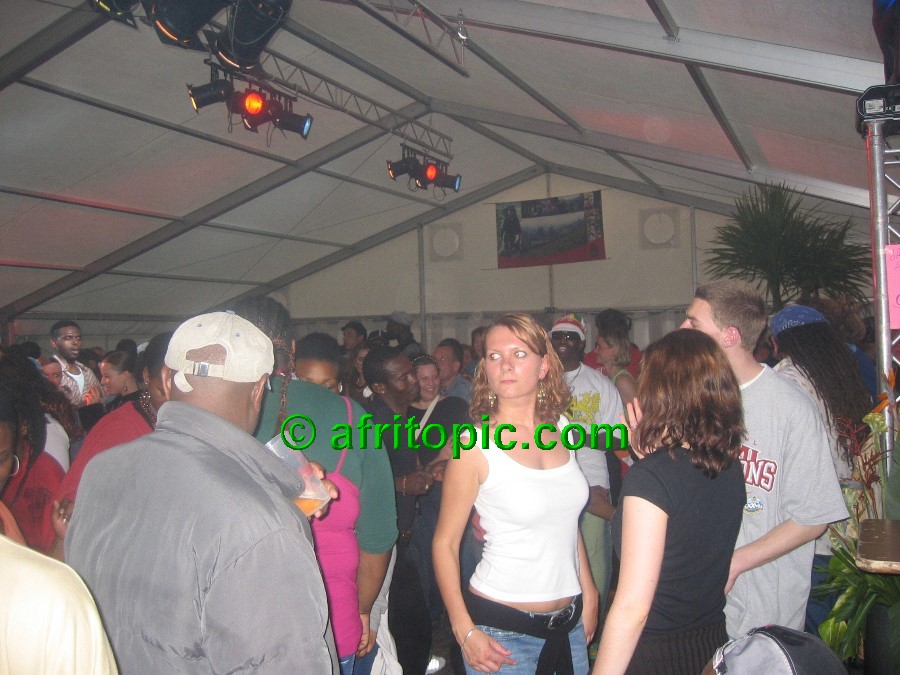 ../Images/afw2006b 089.jpg